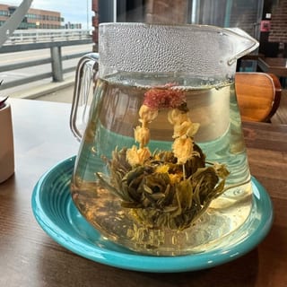 BLOOMING TEA